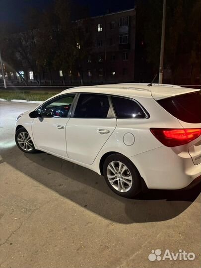 Kia Ceed 1.6 AT, 2014, 233 000 км