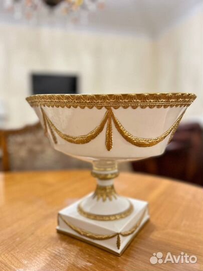 Фруктовница на ножке Cattin