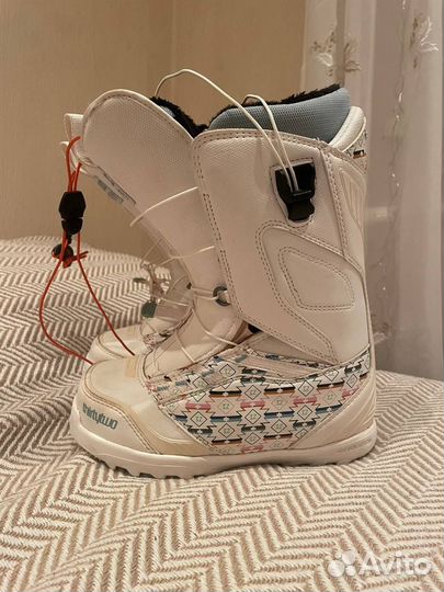 Сноубордические ботинки женские