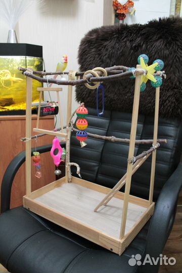 Игровая площадка/стенд для попугая
