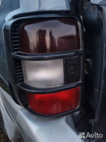Задние фонари на pajero2