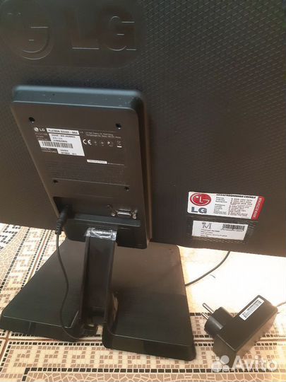 Монитор LG flatron e2242t-BNA