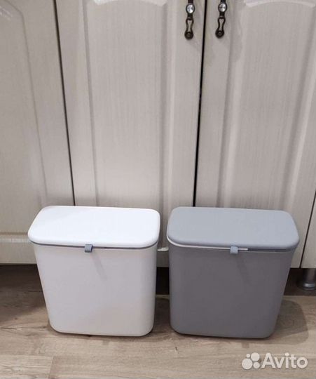 Мусорное ведро подвесное на кухню 12 л