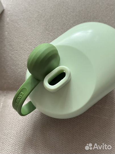 Массажная щетка для головы и мытья волос