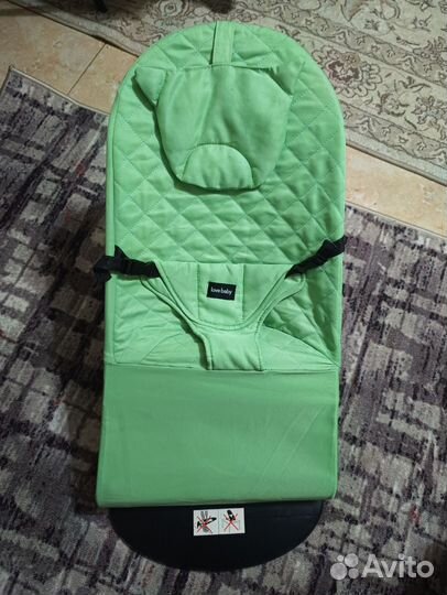 Шезлонг для новорожденных