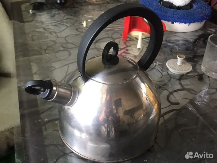 Чайник со свистком