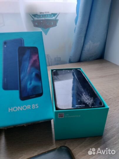 HONOR 8S, 2/32 ГБ