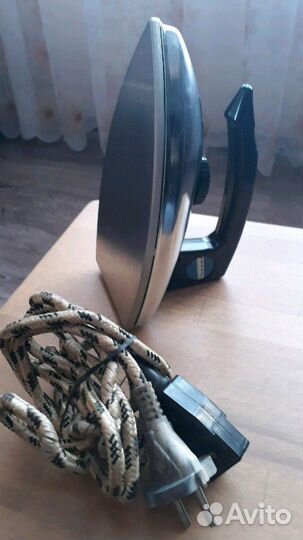 Утюг дорожный малогабаритный