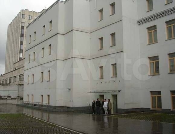 Продажа бизнес центра класса В, 5032 м²