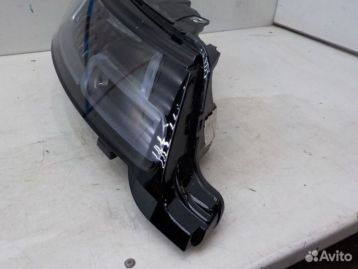 Фара правая Land Rover Range Rover Sport 2017