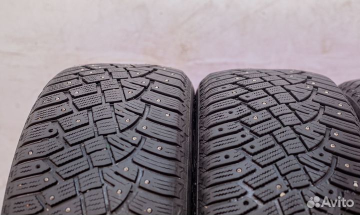 Continental IceContact 2 SUV 235/55 R20 105T