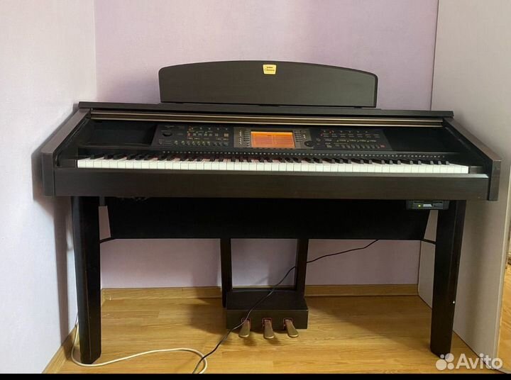 Цифровое пианино Yamaha Clavinova CVP-207