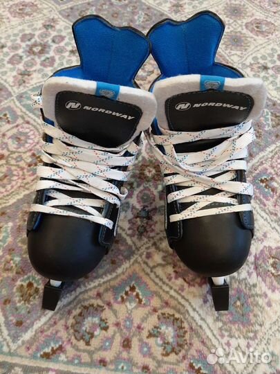 Коньки хоккейные детские