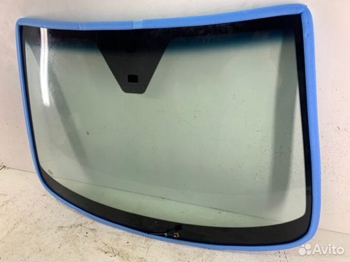 Стекло лобовое Chevrolet Captiva C140 2011