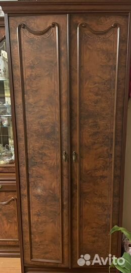 Стенка в гостиную