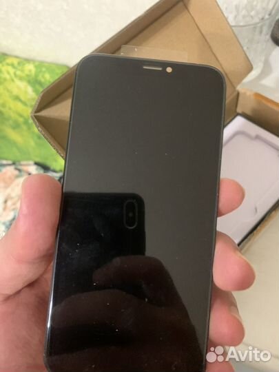 Дисплей на iPhone X oled