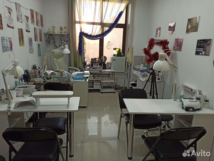 Требуются модели на гель-лак и наращивание ногтей