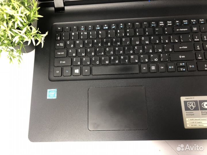 Офисный ноутбук Acer 17.3