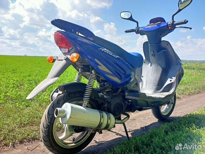 Скутер Atlant