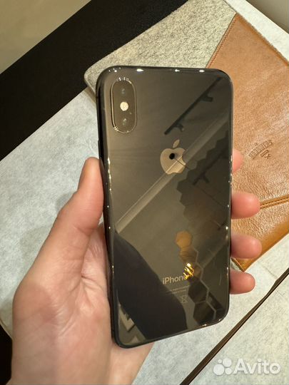 iPhone X, 256 ГБ