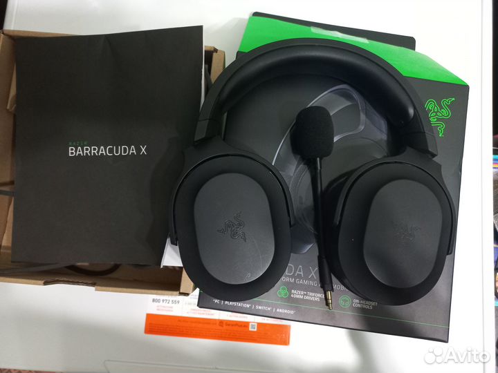 Беспроводные наушники Razer Barracuda X