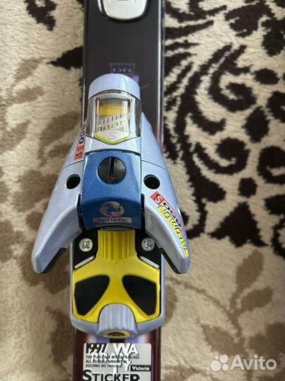 Горные лыжи с креплениями Salomon