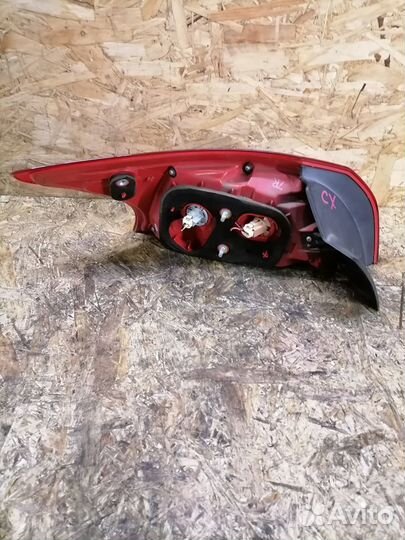 Фонарь правый Mitsubishi Lancer 10 хэтчбек