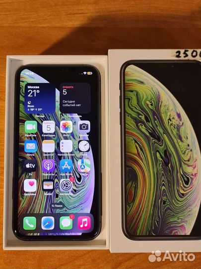 iPhone Xs, 64 ГБ