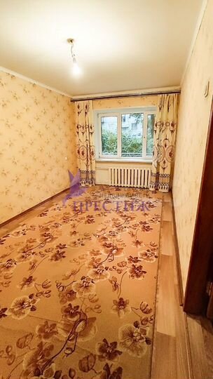 2-к. квартира, 40 м², 1/5 эт.