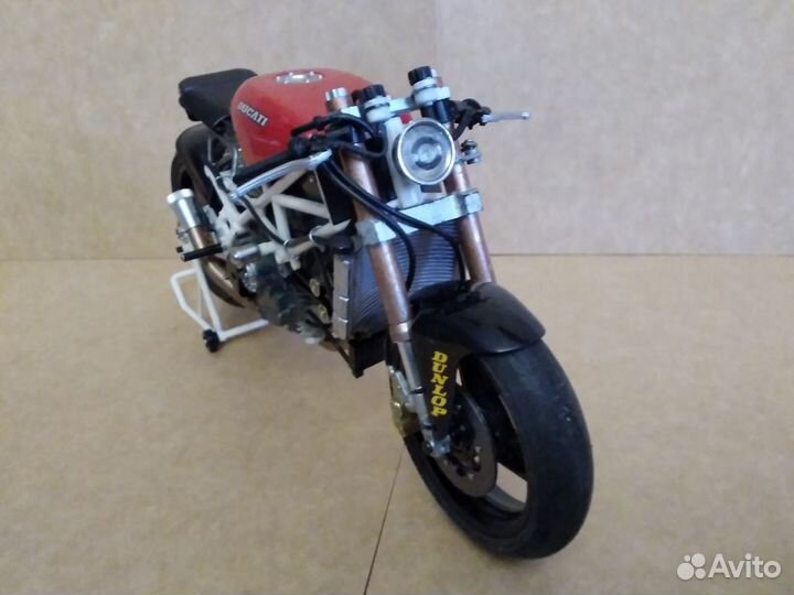 Tamiya 1/12 custom. Ducati 888. Модель мотоцикла