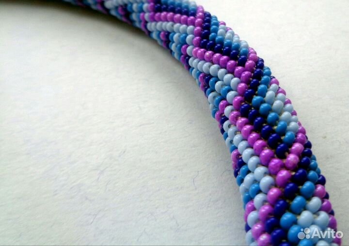 Жгут из бисера на шею 