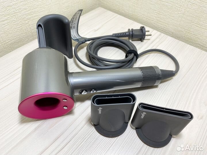 Фен Dyson Supersonic hd08 Malaysia