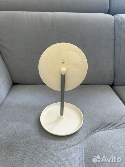 Зеркало косметическое с подсветкой