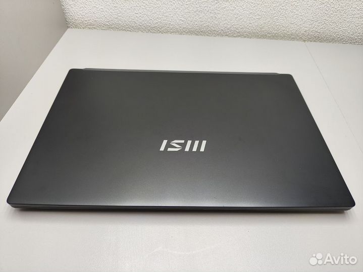 Ноутбук MSI для игр и графических программ