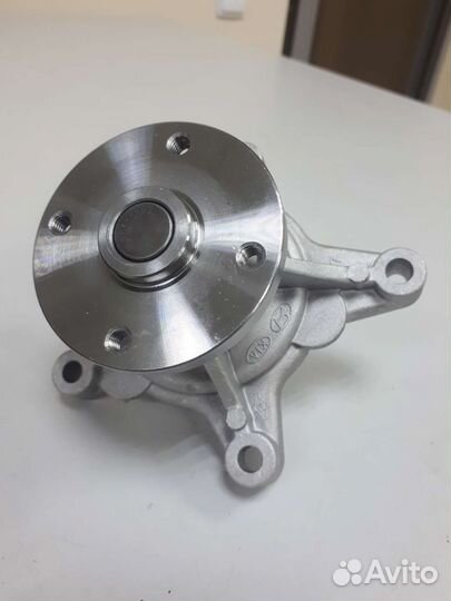 Водяной насос (помпа) на рио3, солярис,сид, крета