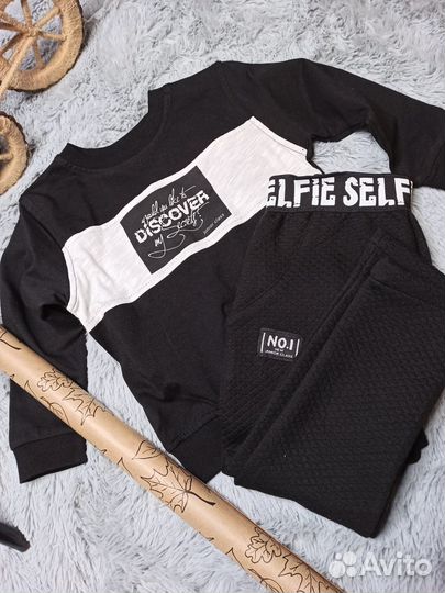 Костюм на мальчика, 4 вещи в комплекте. Турция