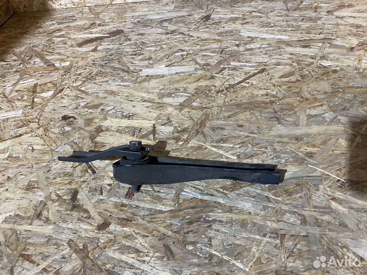 Задняя опора двигателя Skoda Octavia A7 13-21