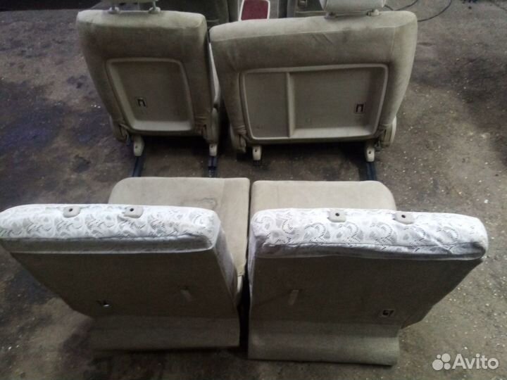 Сиденья Toyota Ipsum ACM21 Средний, Задний ряд