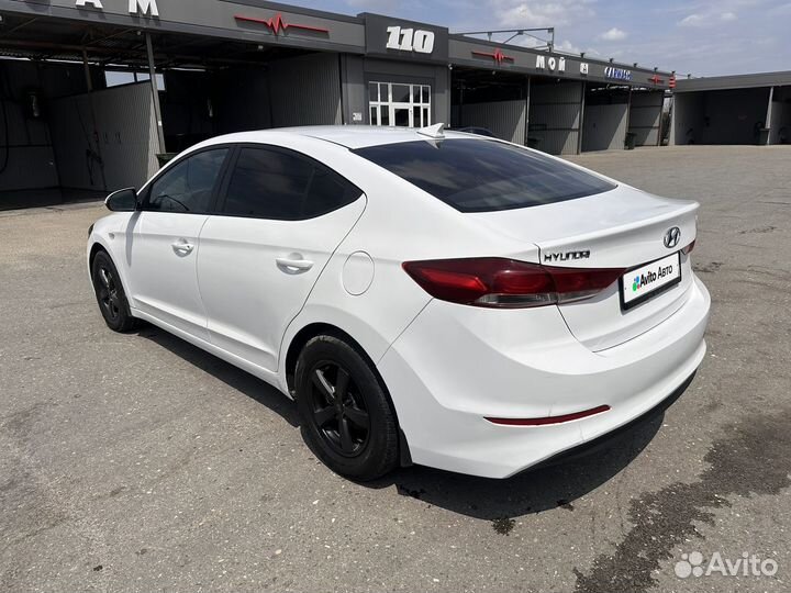 Hyundai Elantra 1.6 AT, 2018, 223 000 км