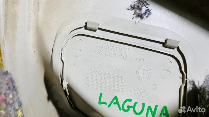 Обшивка крышки багажника Renault Laguna 3