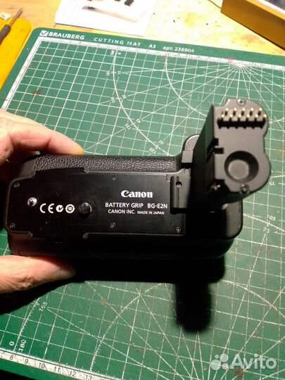 Батарейный отсек для фотокамеры Canon 50d