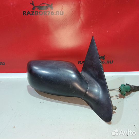 Зеркало правое нa Ford Mondeo 1 механическое