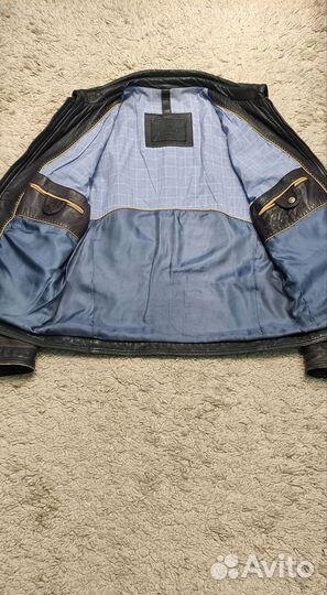 Мужская кожаная куртка Massimo Dutti