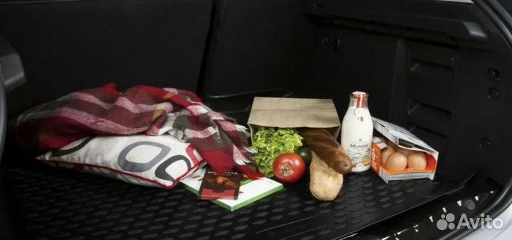 Коврик в багажник Ford Ranger Double Cab 2011 4 дв пластик