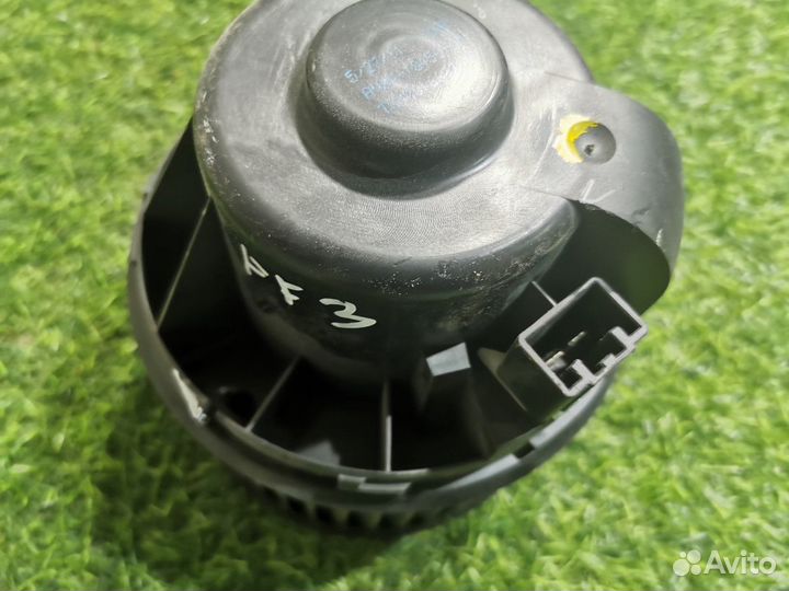 Моторчик печки Ford Focus