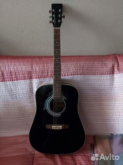 Продаю гитару