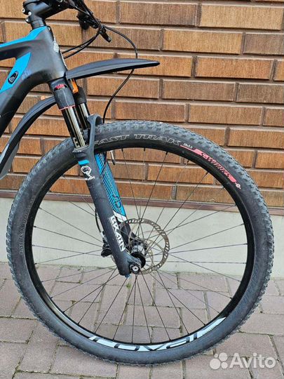 Карбоновый Specialized Stumpjumper HT Elite