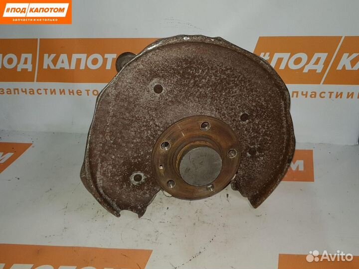 Кулак задний правый Audi A4 B8/8K 2009