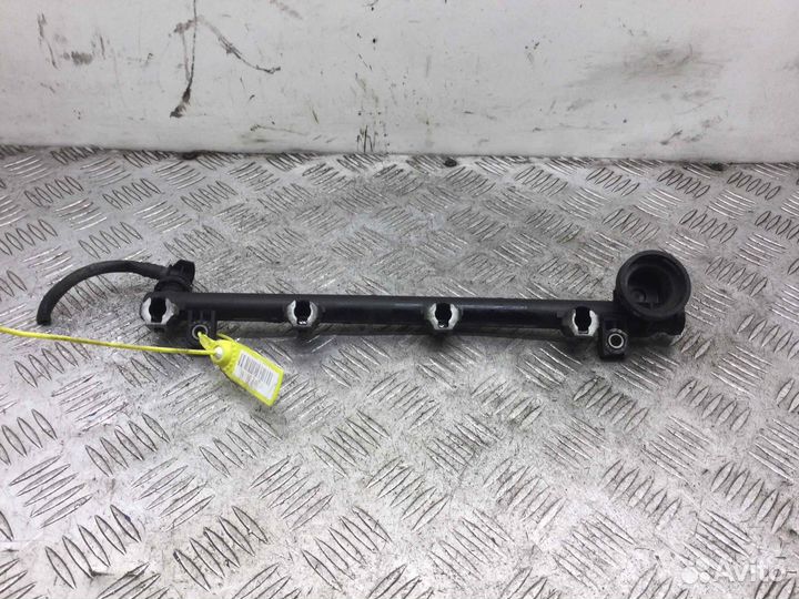 Топливная рампа Renault Megane 7700112519 K4m701