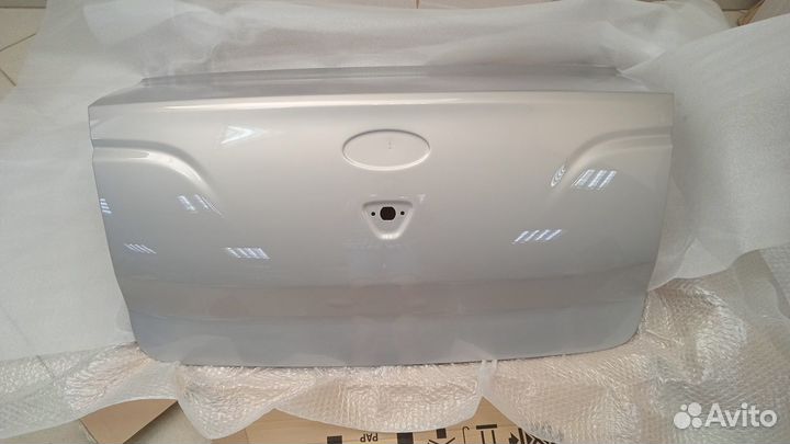 Крышка багажника Ваз 2190 Гранта 11-18 в цвет